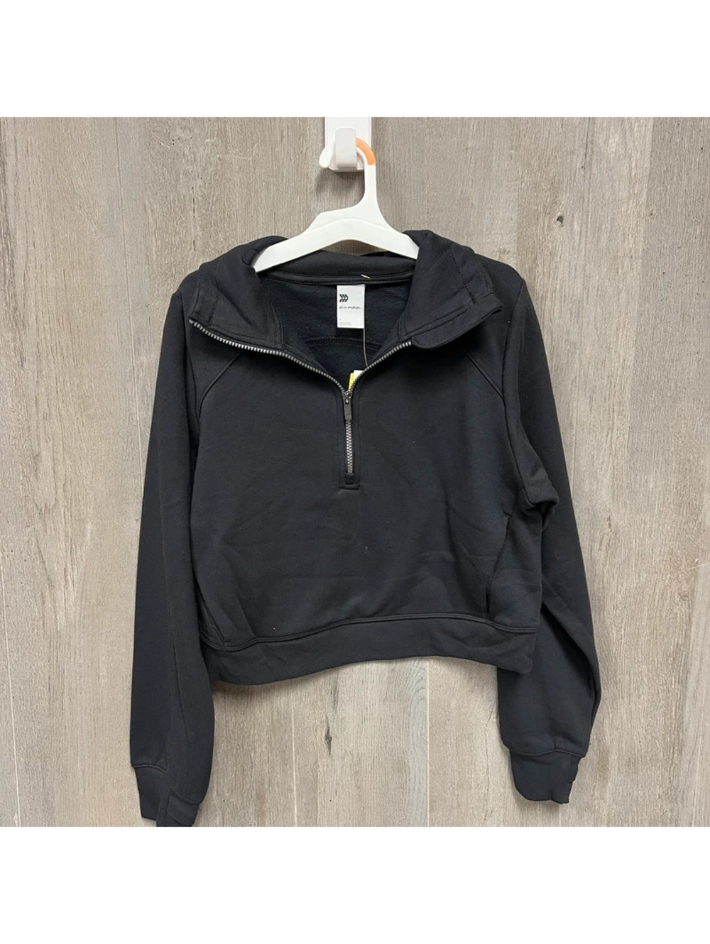 All in Motion Black Cropped Half Zip Sweatshirt Size S